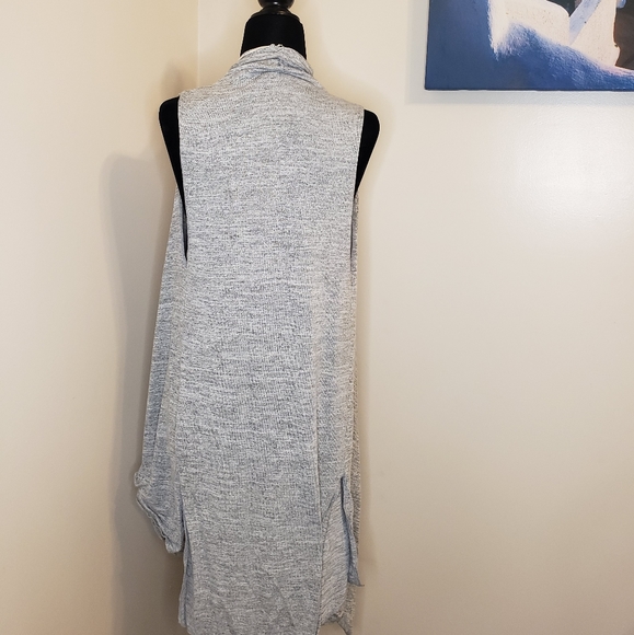 Blazer - Picture 2 of 3